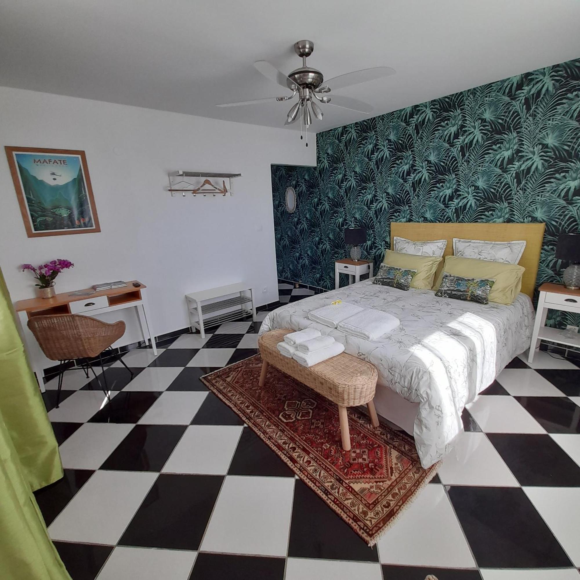Villa Garriga Le Bois de Nefles  Rum bild